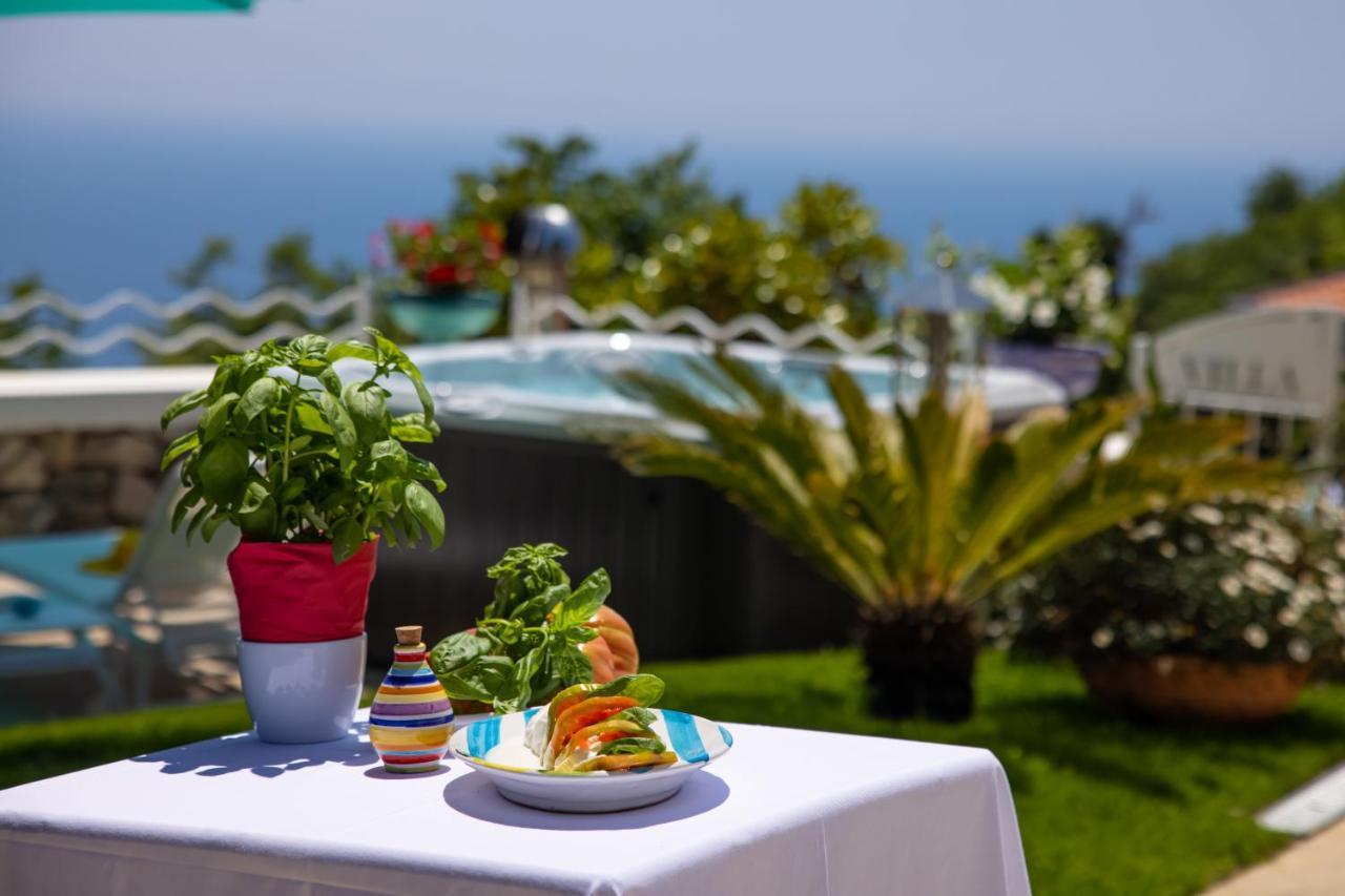 Villa Veronica Luxury Suite In Amalfi Coast Piano di Sorrento Exterior photo