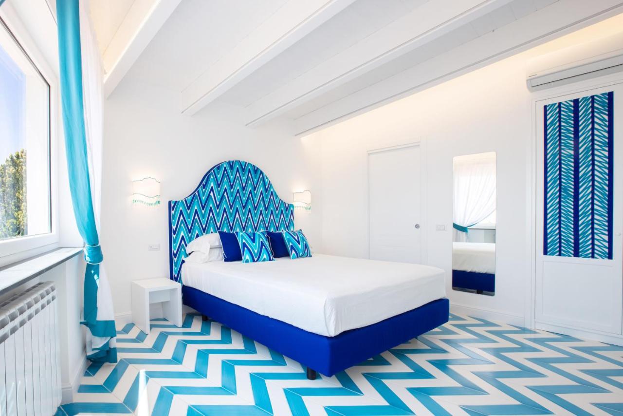 Villa Veronica Luxury Suite In Amalfi Coast Piano di Sorrento Exterior photo